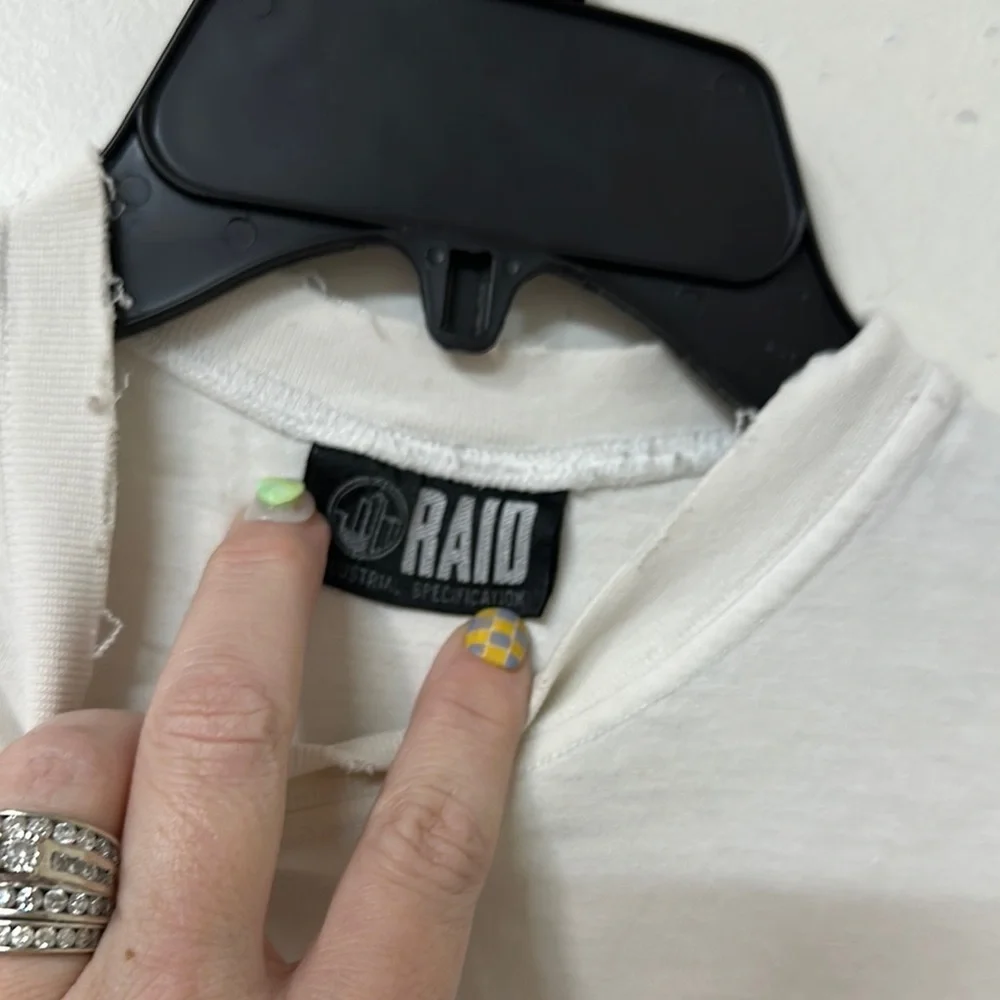 Raid this stylish